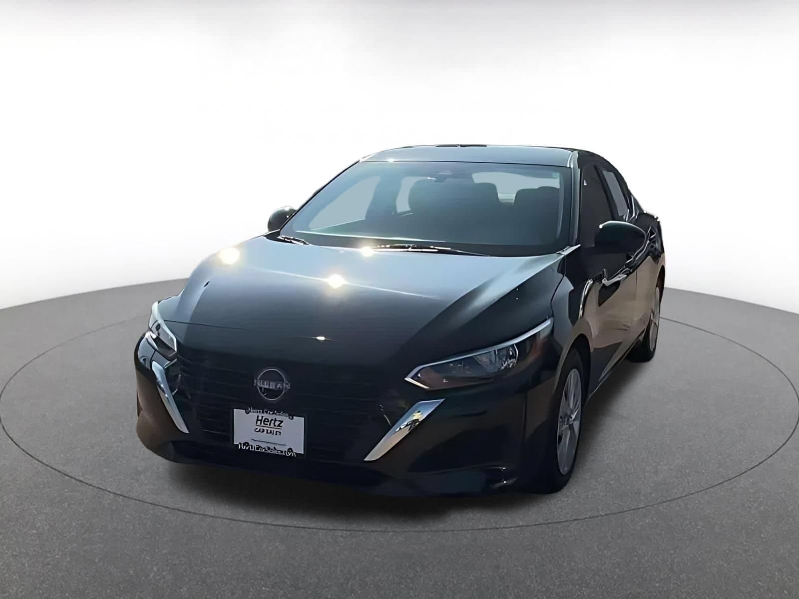 Thumbnail: 2025 Nissan Sentra - 5