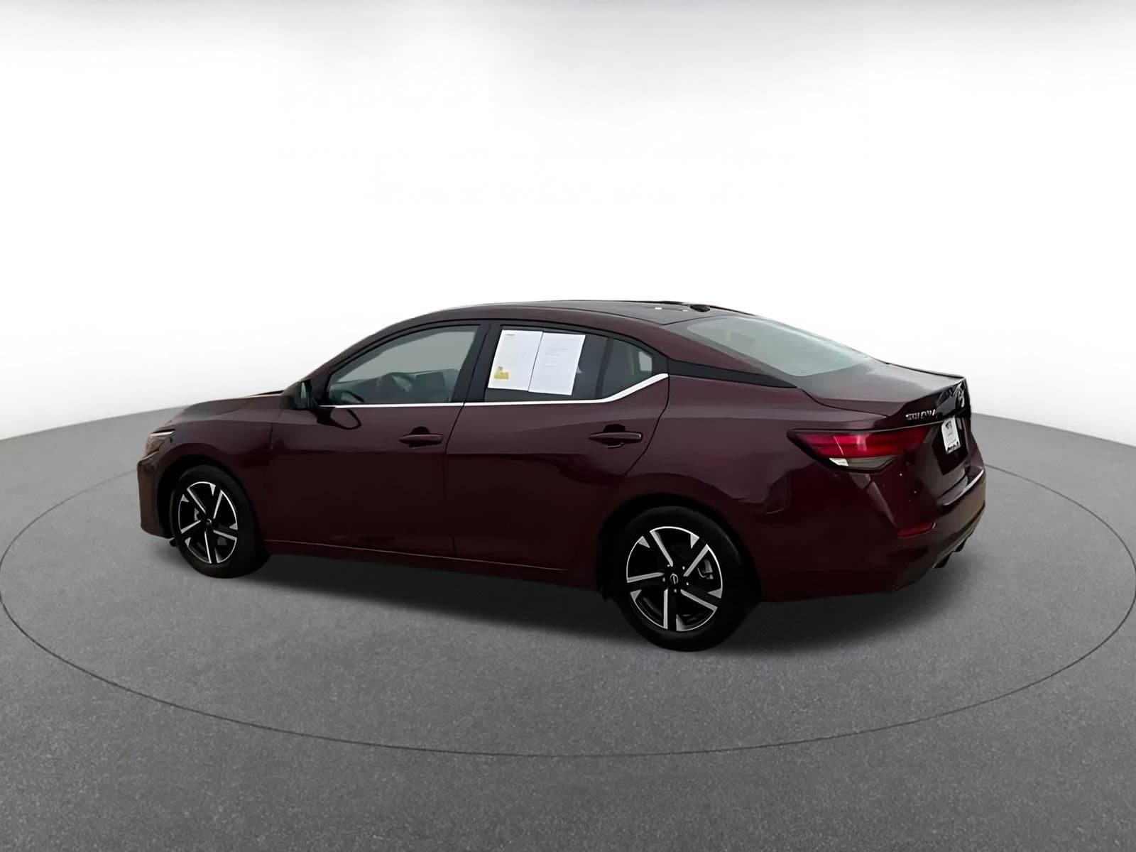 Thumbnail: 2025 Nissan Sentra - 9