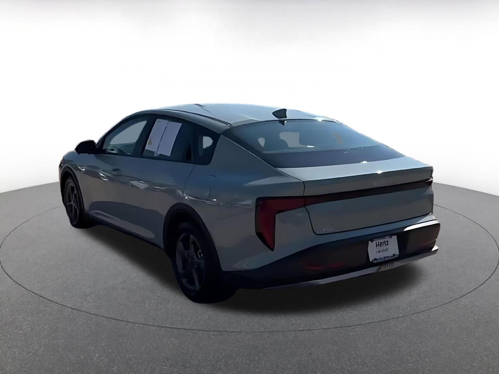 Thumbnail: 2025 Kia K4 - 10