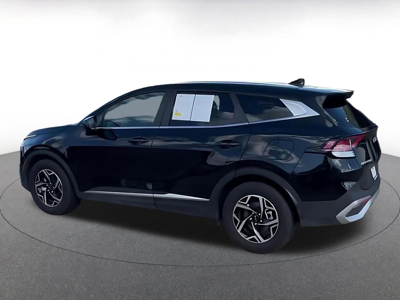 Thumbnail: 2025 Kia Sportage - 10