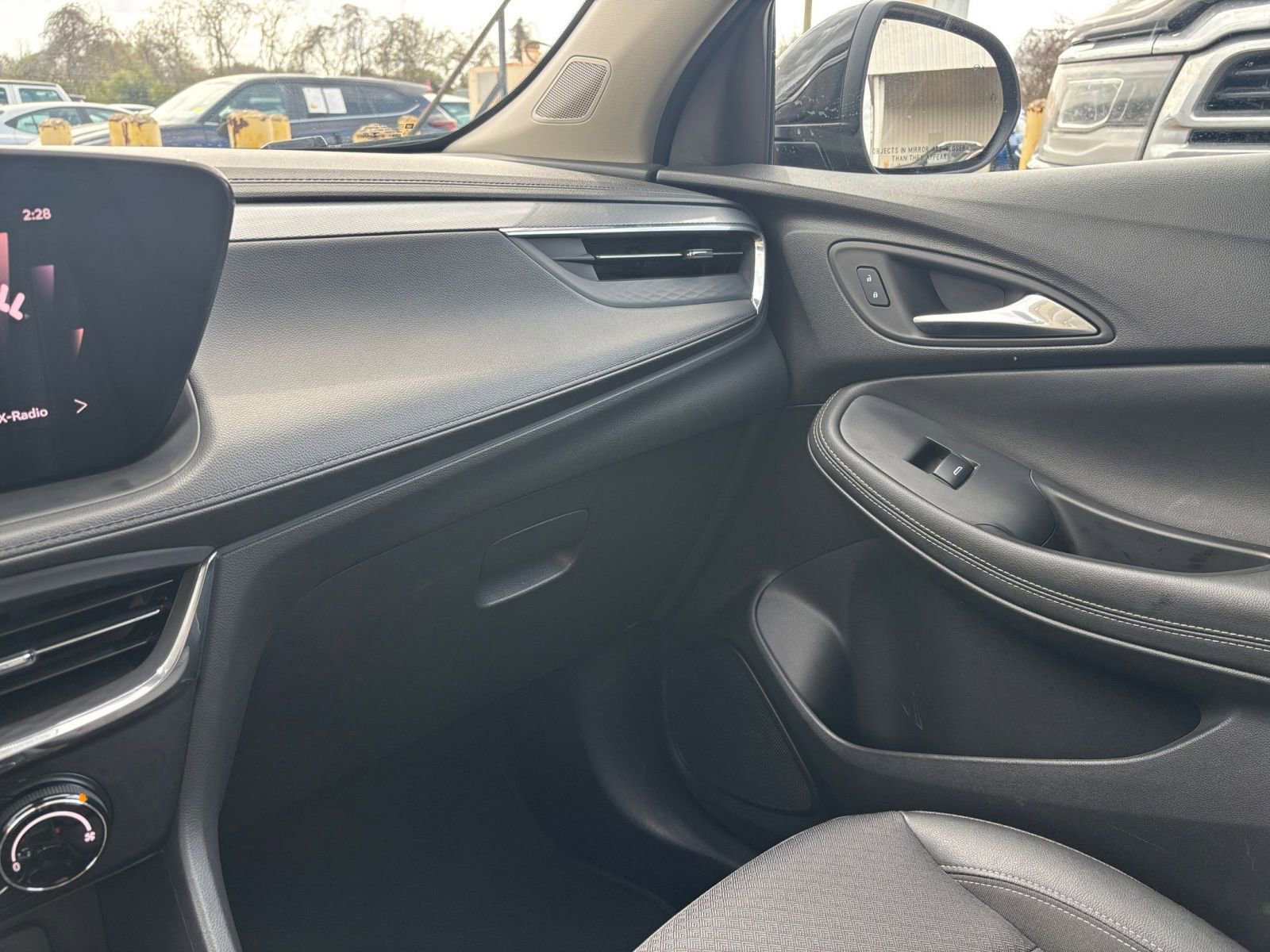 Thumbnail: 2025 Buick Encore GX - 34