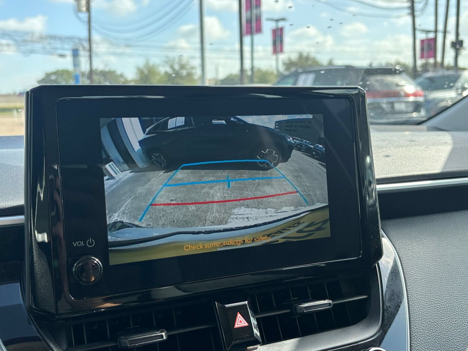 Thumbnail: 2025 Toyota Corolla - 21