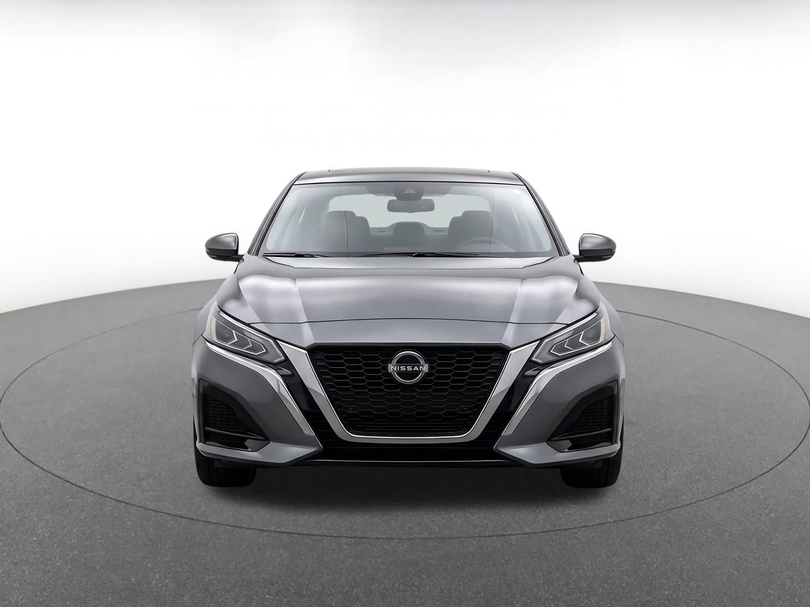 Thumbnail: 2025 Nissan Altima - 2