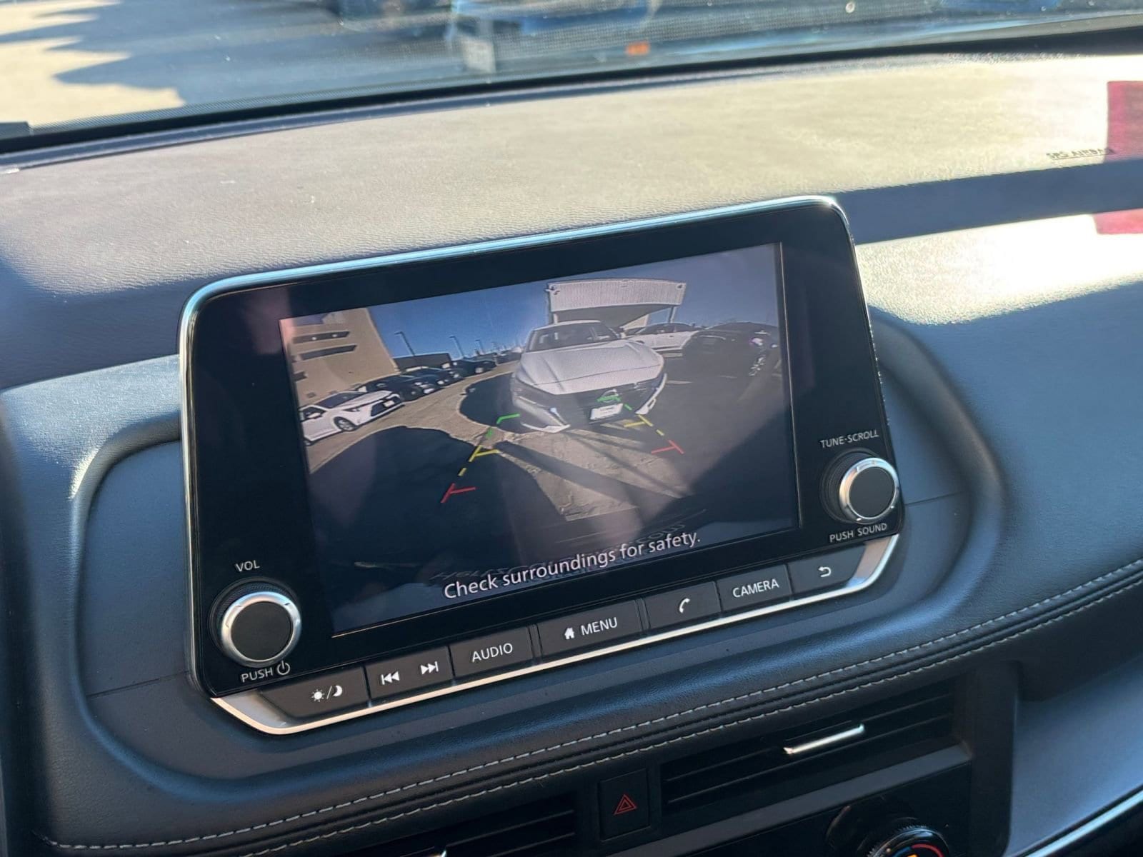 Thumbnail: 2023 Nissan Rogue - 17