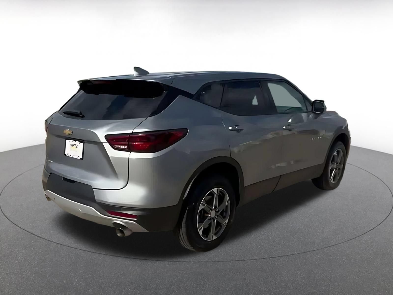 Thumbnail: 2026 Chevrolet Blazer - 12
