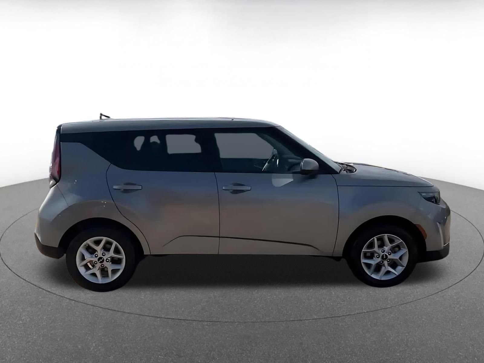 Thumbnail: 2025 Kia Soul - 15