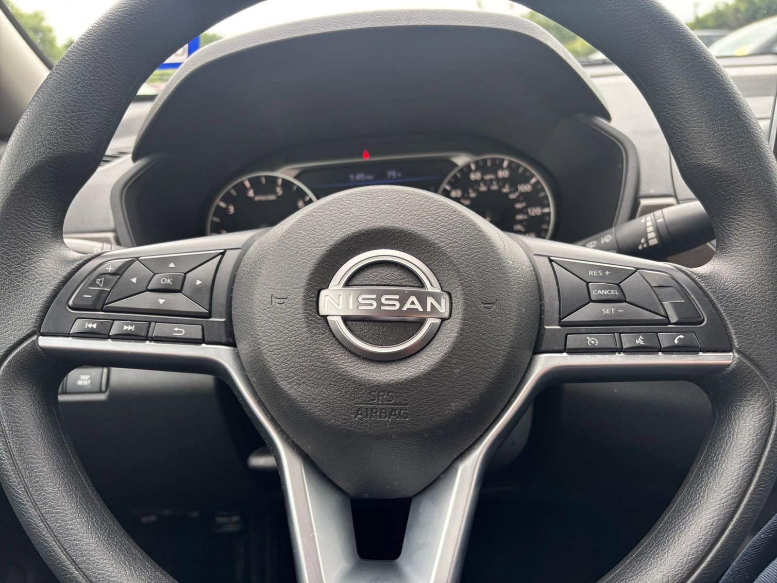 Thumbnail: 2025 Nissan Altima - 28