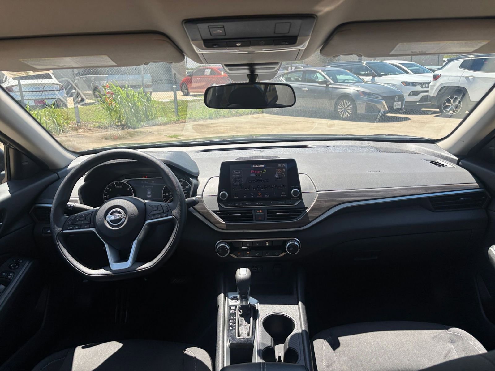 Thumbnail: 2025 Nissan Altima - 33