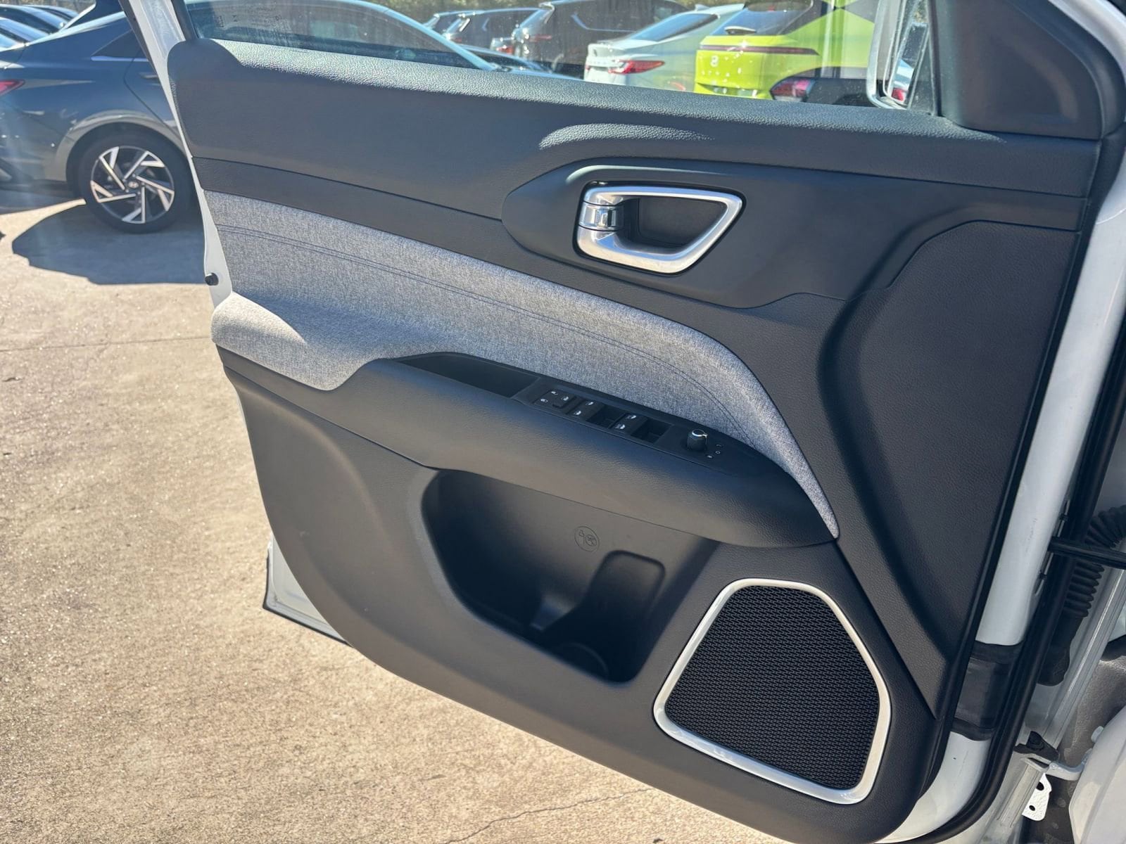 Thumbnail: 2025 Jeep Compass - 20