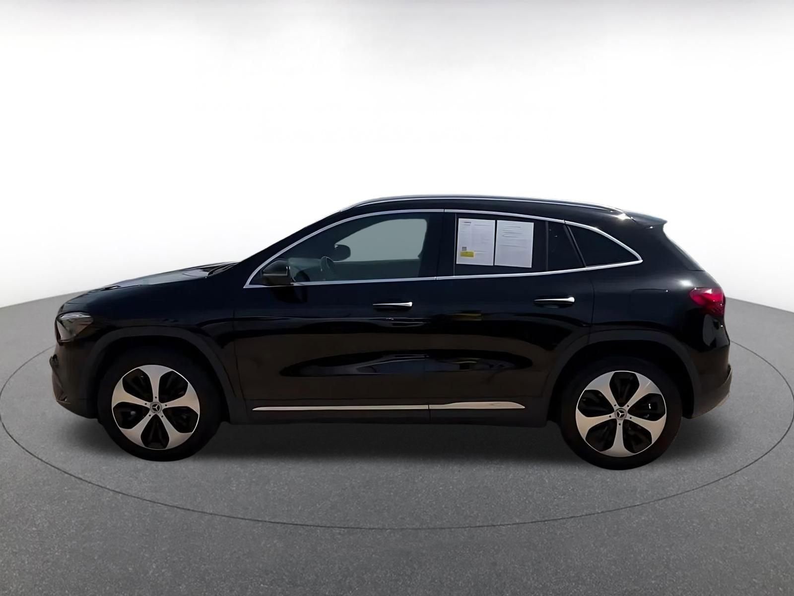 Thumbnail: 2025 Mercedes-Benz GLA - 9