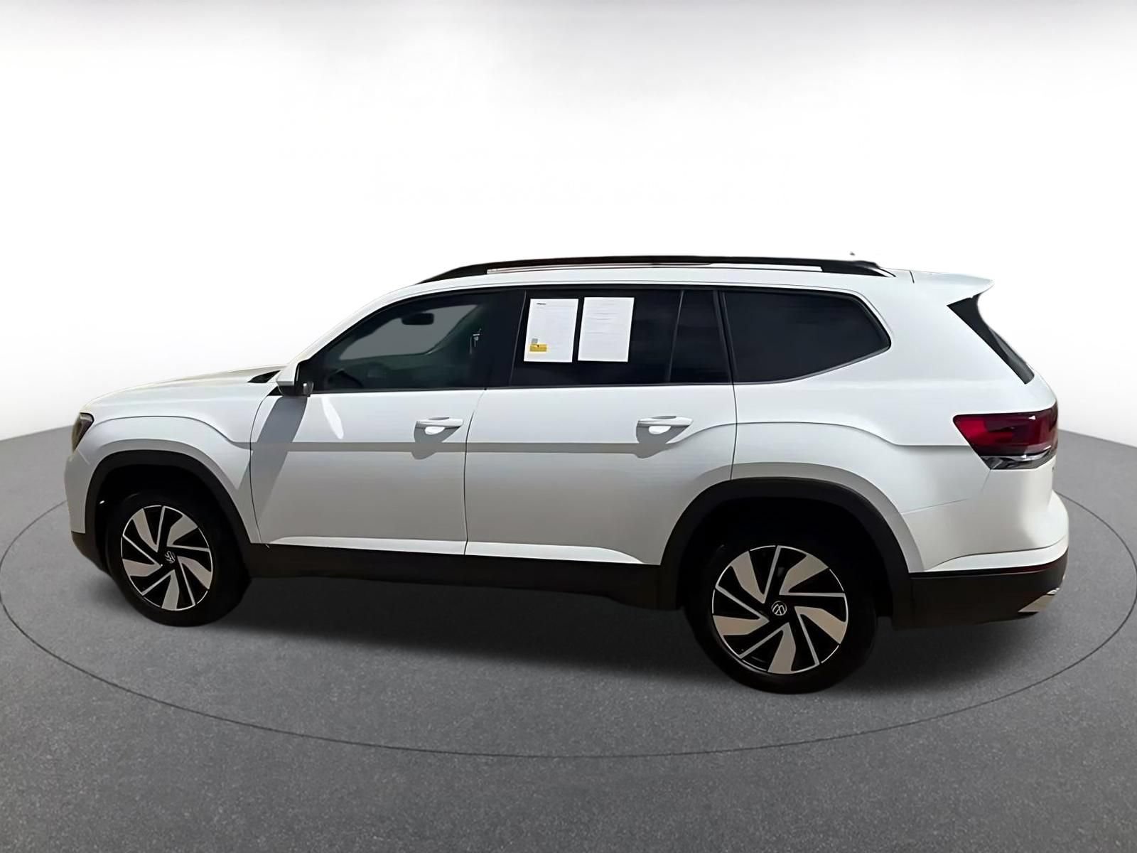 Thumbnail: 2026 Volkswagen Atlas - 8