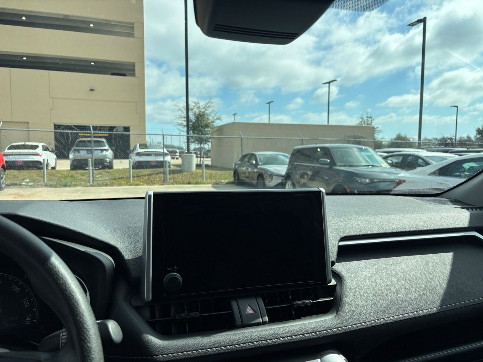 Thumbnail: 2025 Toyota RAV4 - 17