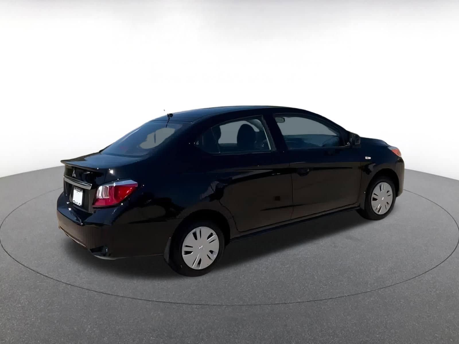 Thumbnail: 2024 Mitsubishi Mirage G4 - 11