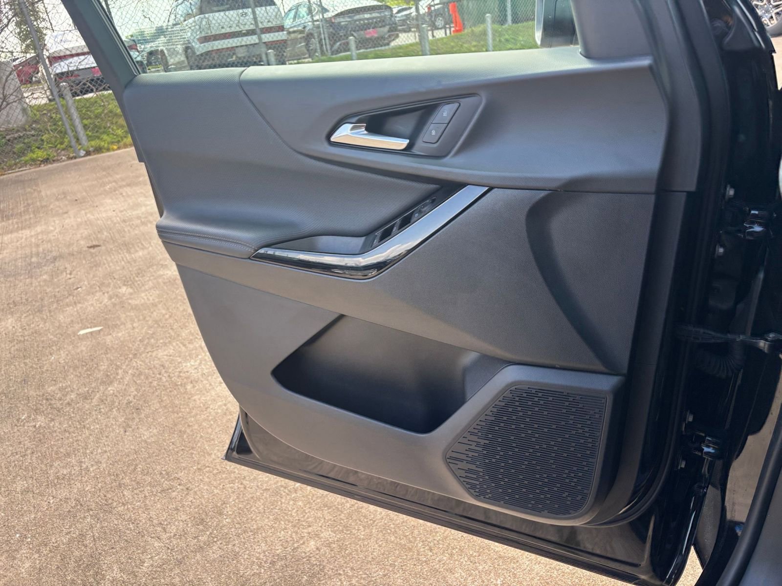 Thumbnail: 2025 Chevrolet Equinox - 18