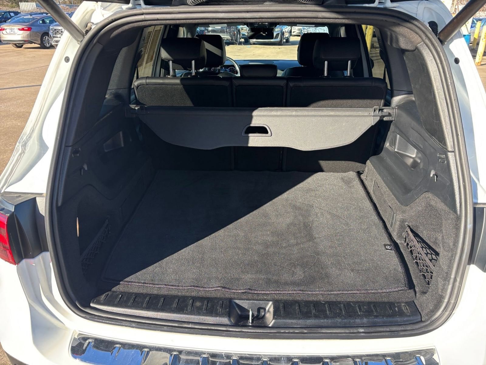 Thumbnail: 2024 Mercedes-Benz GLB - 32