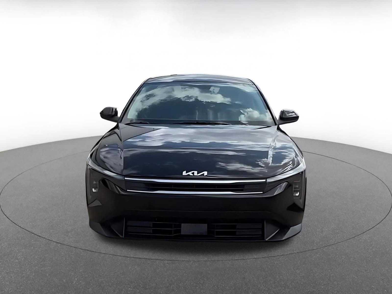 Thumbnail: 2025 Kia K4 - 3