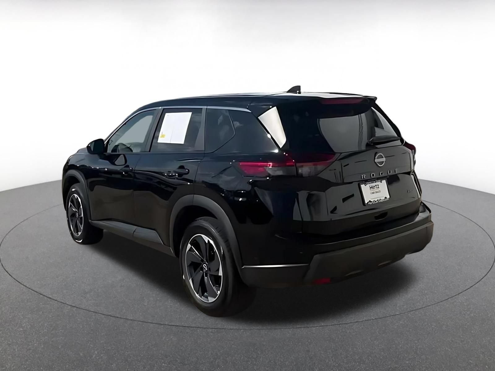 Thumbnail: 2025 Nissan Rogue - 12