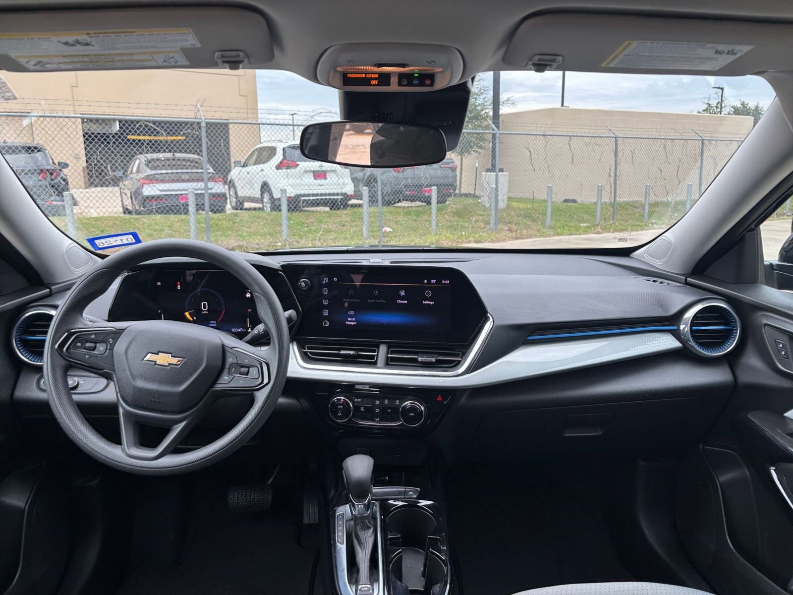 Thumbnail: 2025 Chevrolet Trax - 31