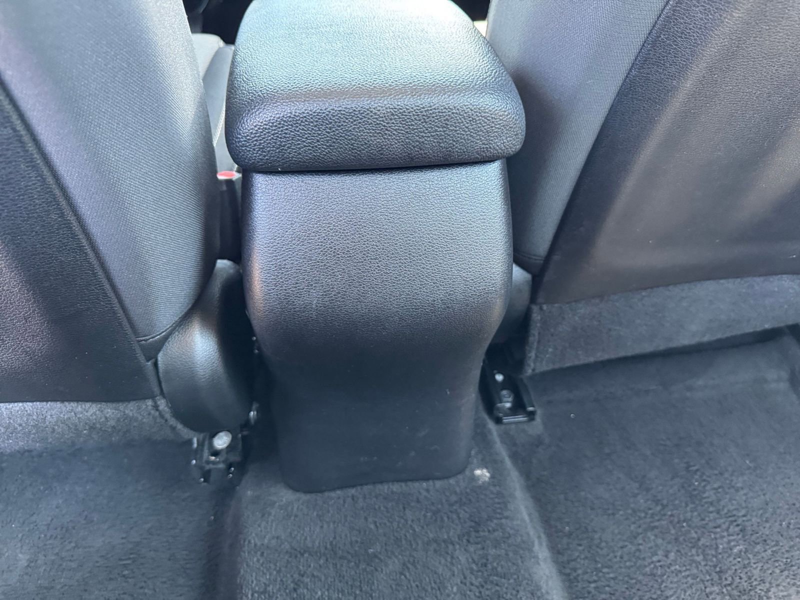 Thumbnail: 2023 Kia Forte - 20