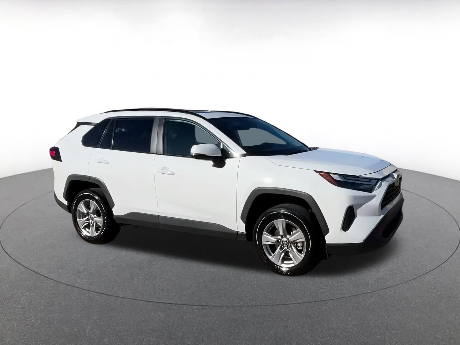 Thumbnail: 2025 Toyota RAV4 - 2