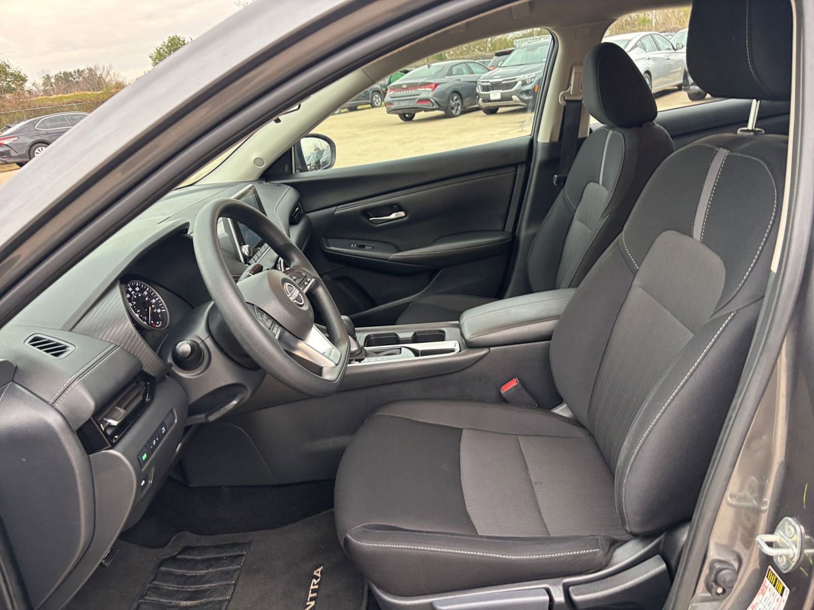 Thumbnail: 2025 Nissan Sentra - 24