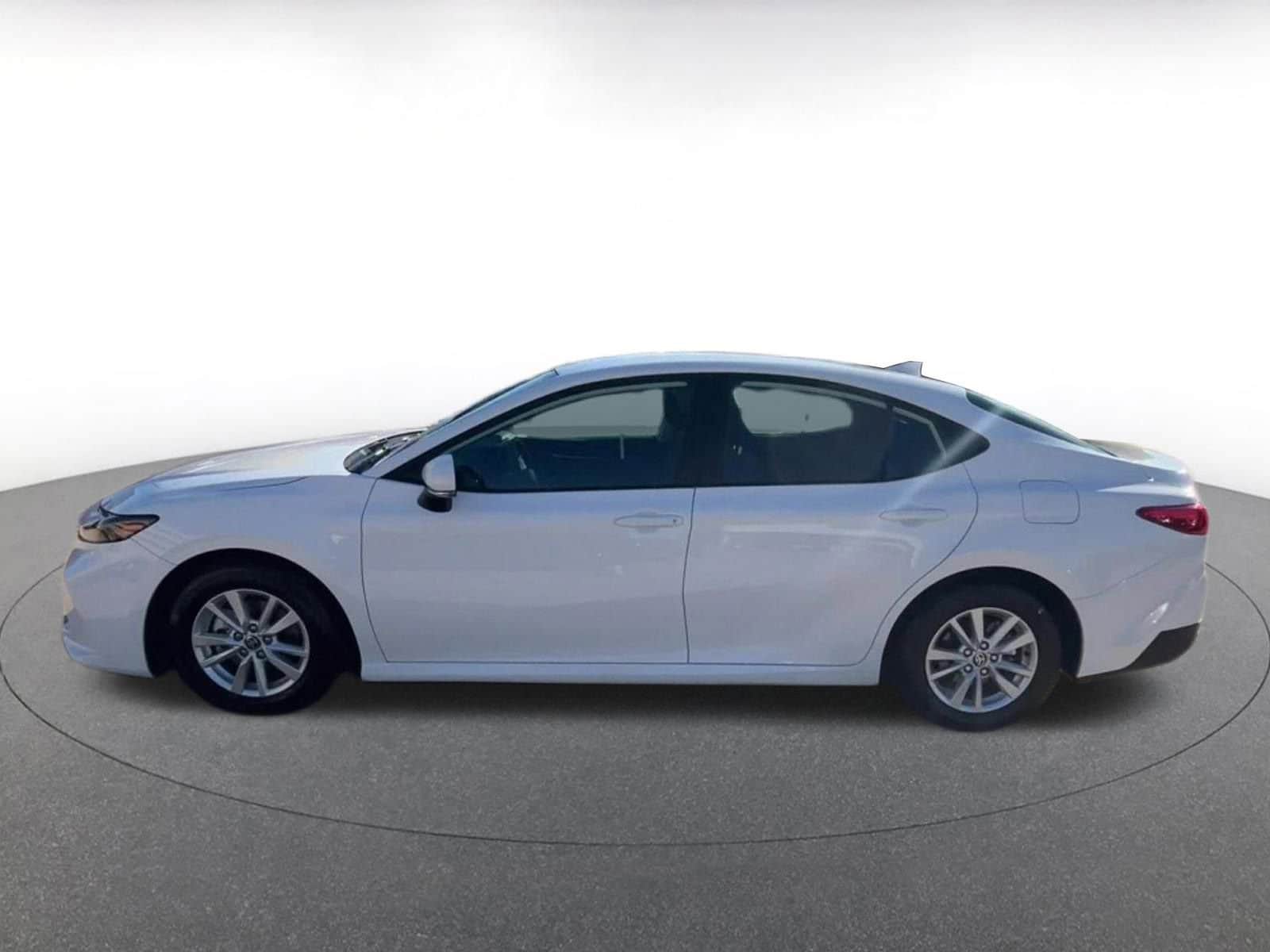 Thumbnail: 2025 Toyota Camry - 9