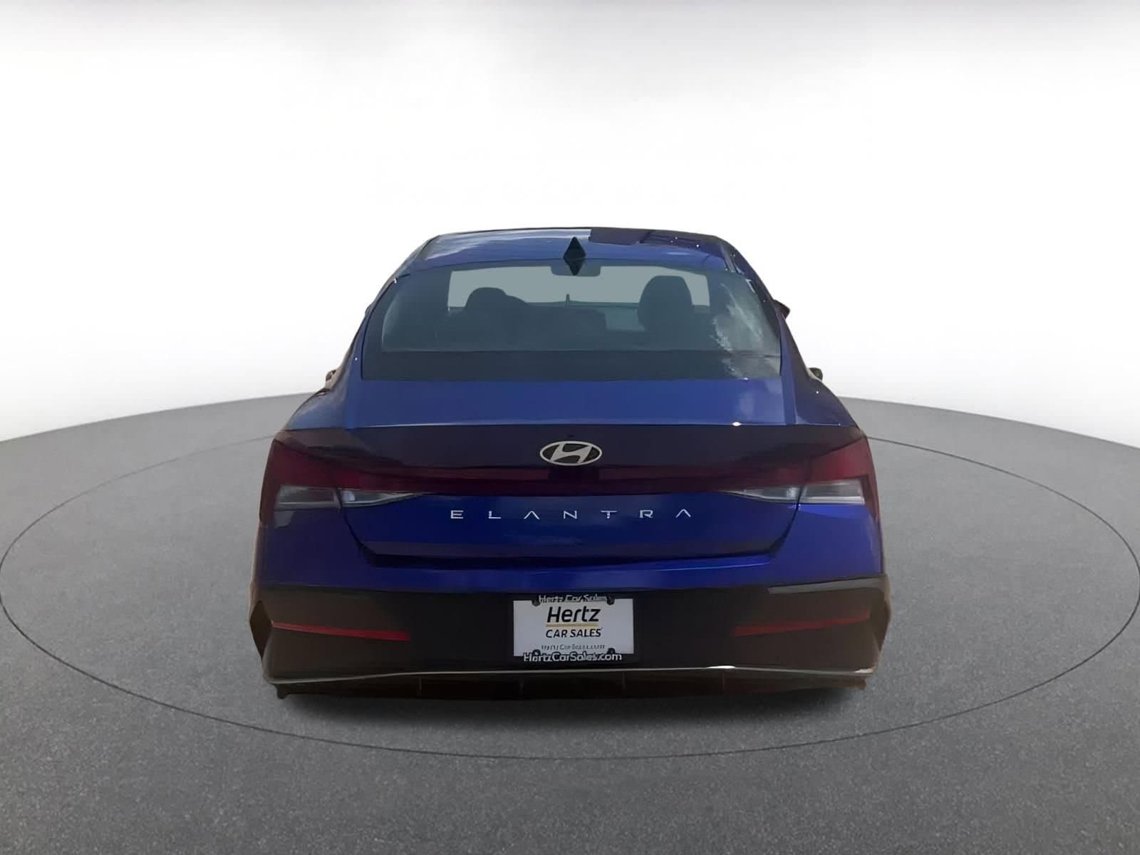 Thumbnail: 2024 Hyundai Elantra - 9