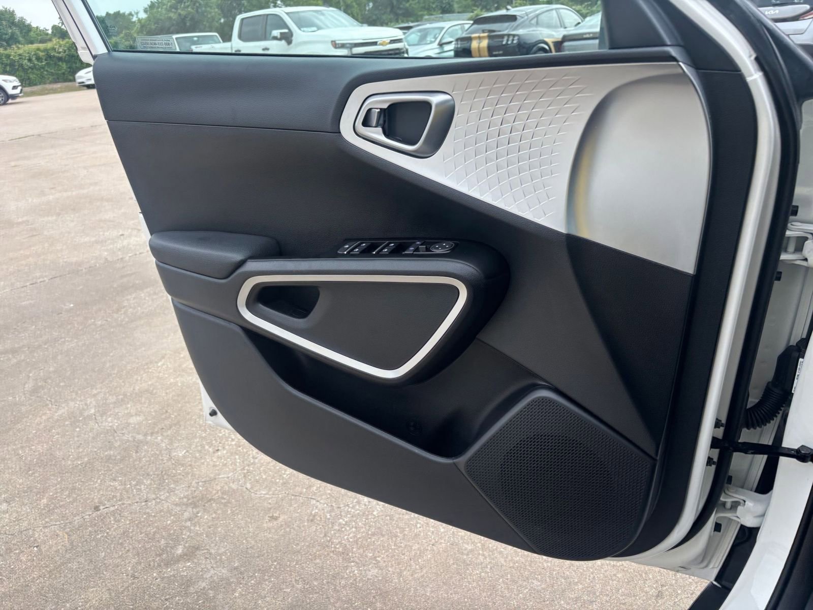 Thumbnail: 2025 Kia Soul - 18