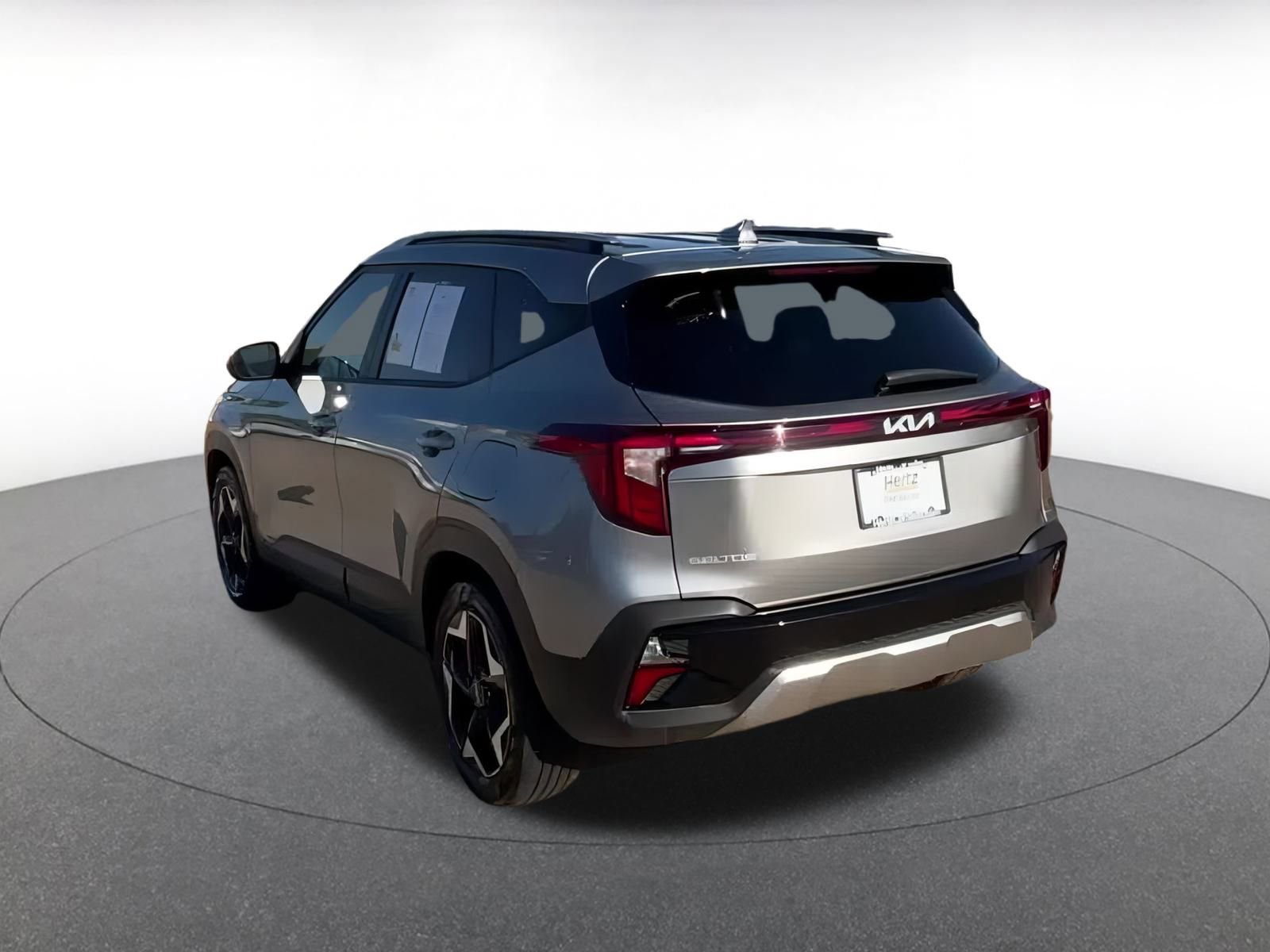 Thumbnail: 2025 Kia Seltos - 11