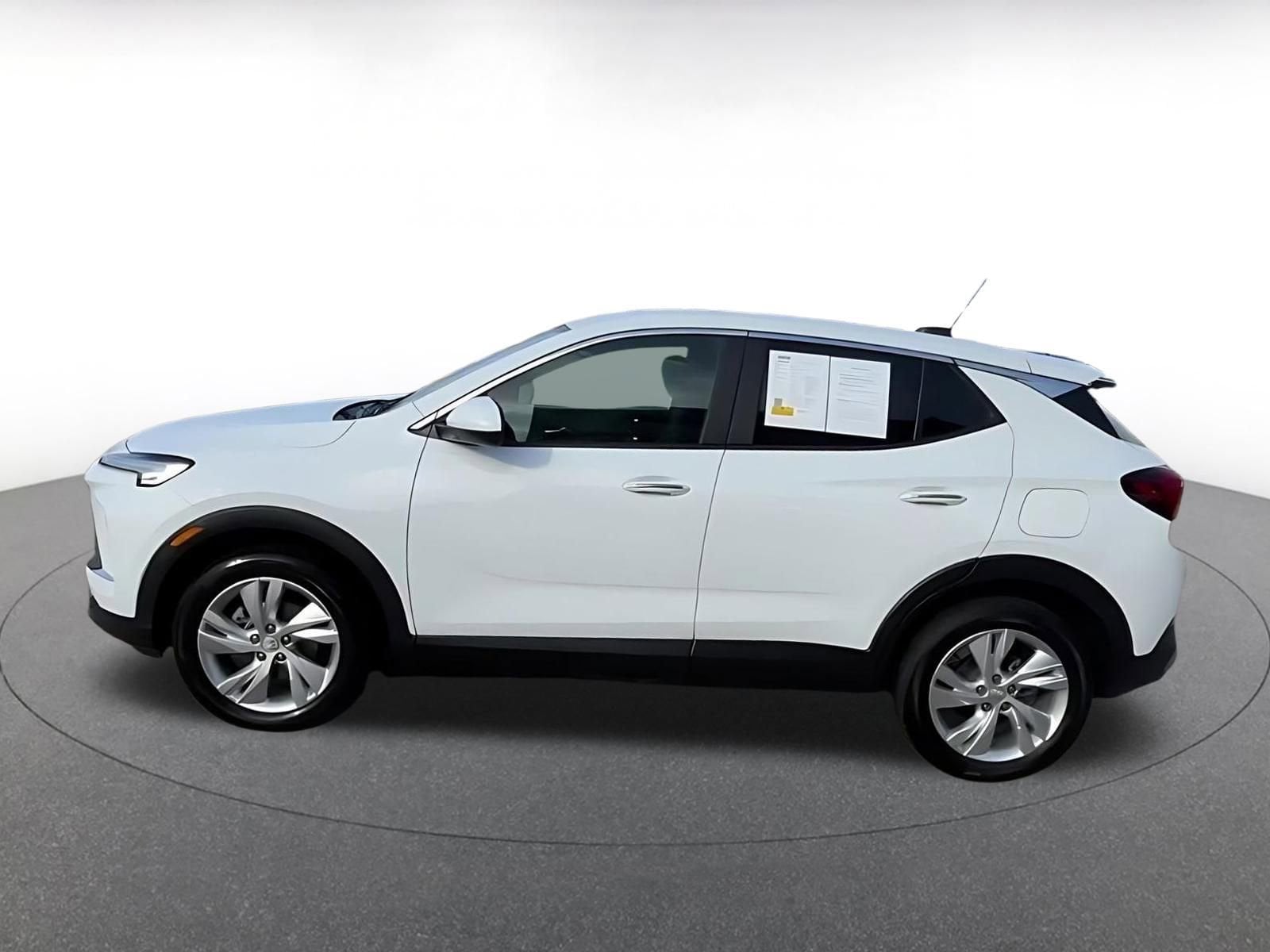 Thumbnail: 2025 Buick Encore GX - 9