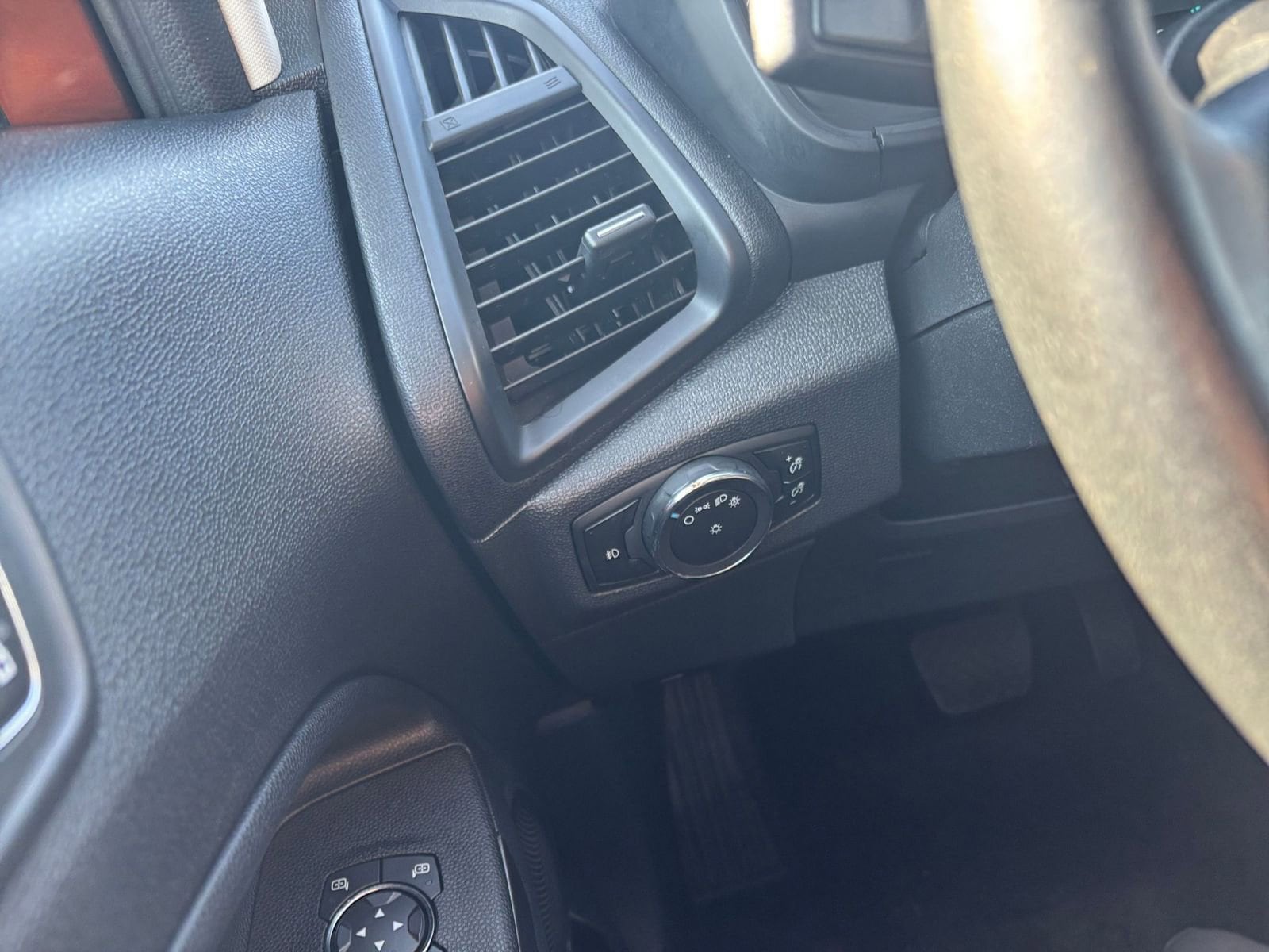 Thumbnail: 2019 Ford EcoSport - 33