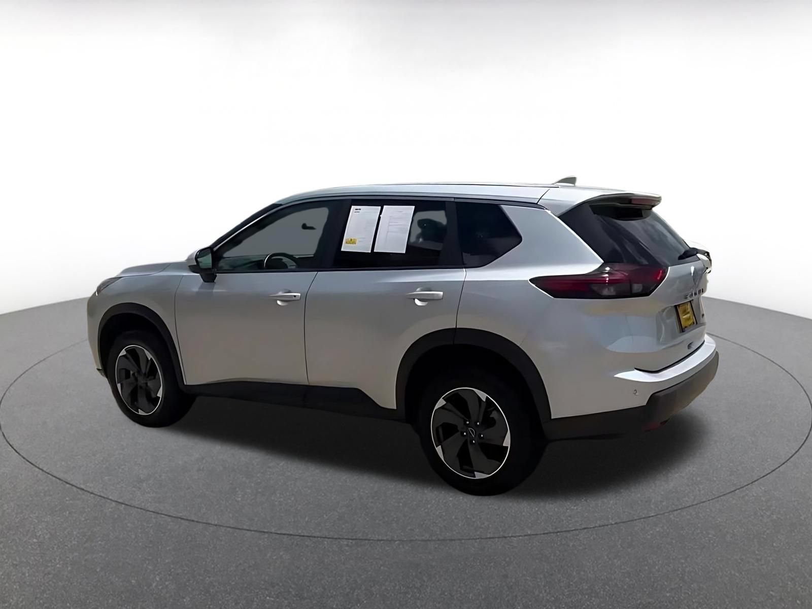 Thumbnail: 2025 Nissan Rogue - 10