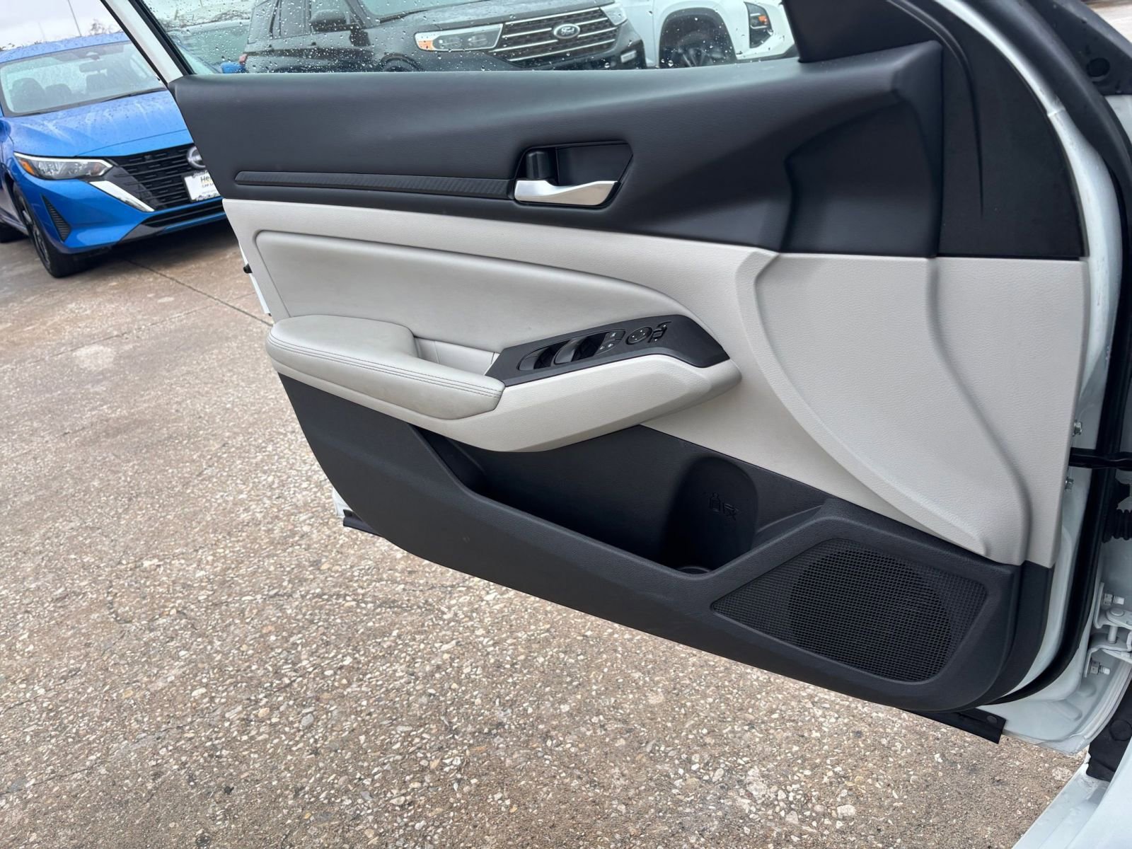 Thumbnail: 2025 Nissan Altima - 18