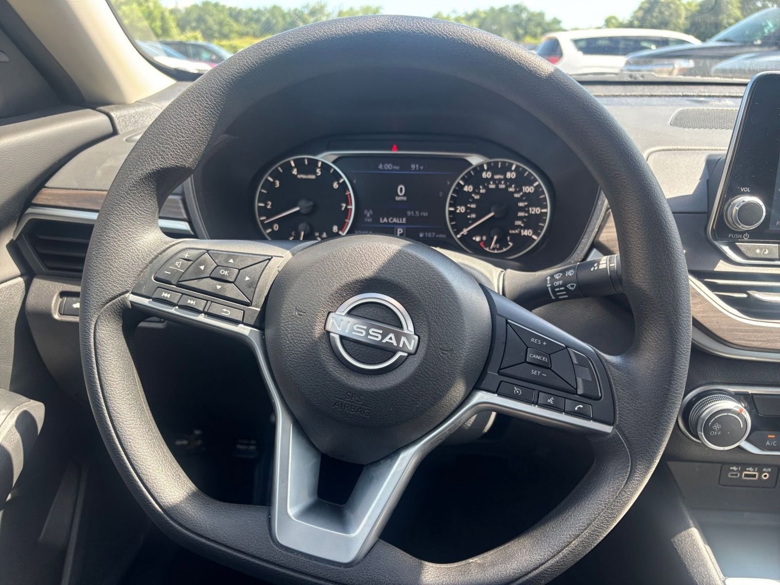 Thumbnail: 2025 Nissan Altima - 27