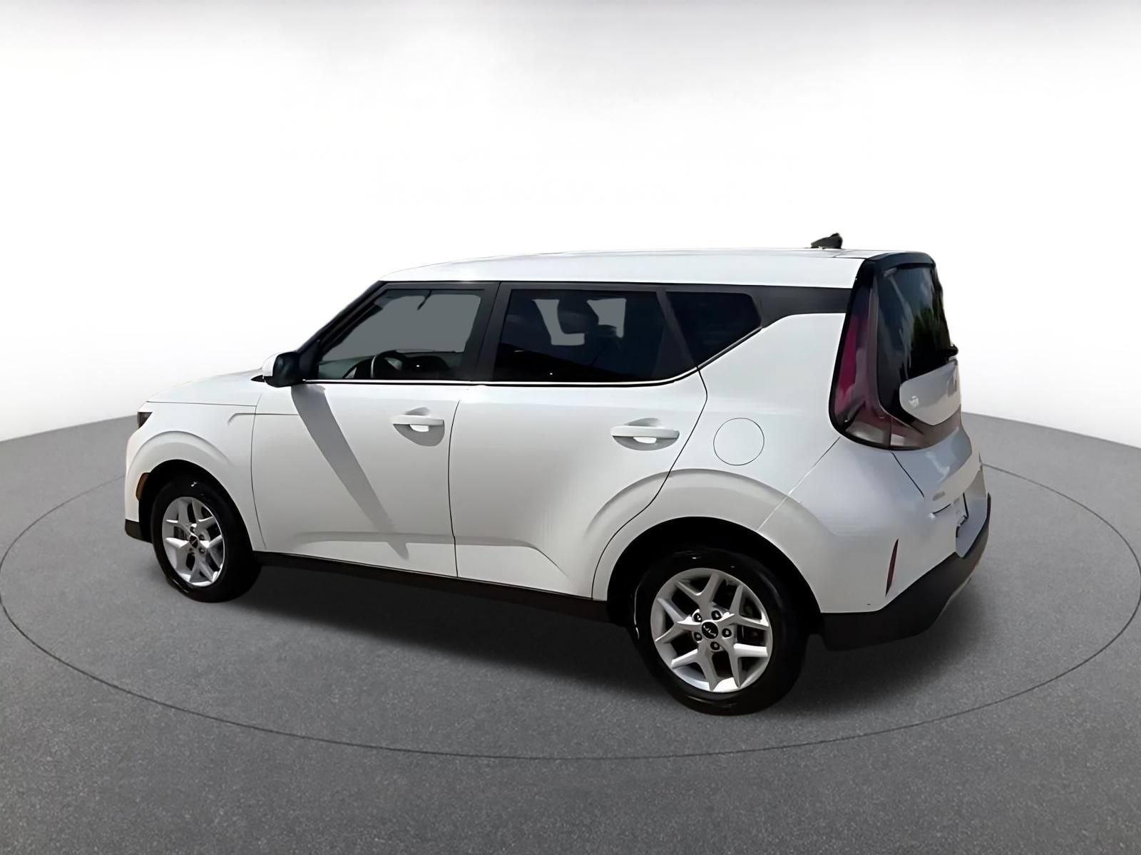Thumbnail: 2025 Kia Soul - 10