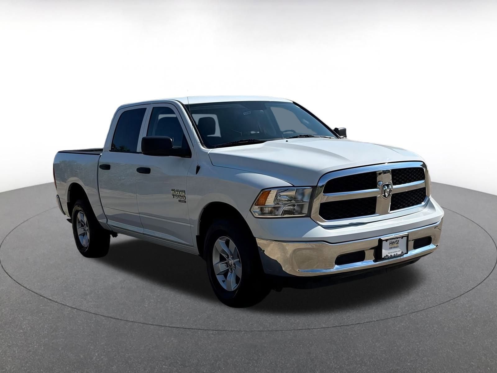 Thumbnail: 2022 RAM 1500 Classic - 1