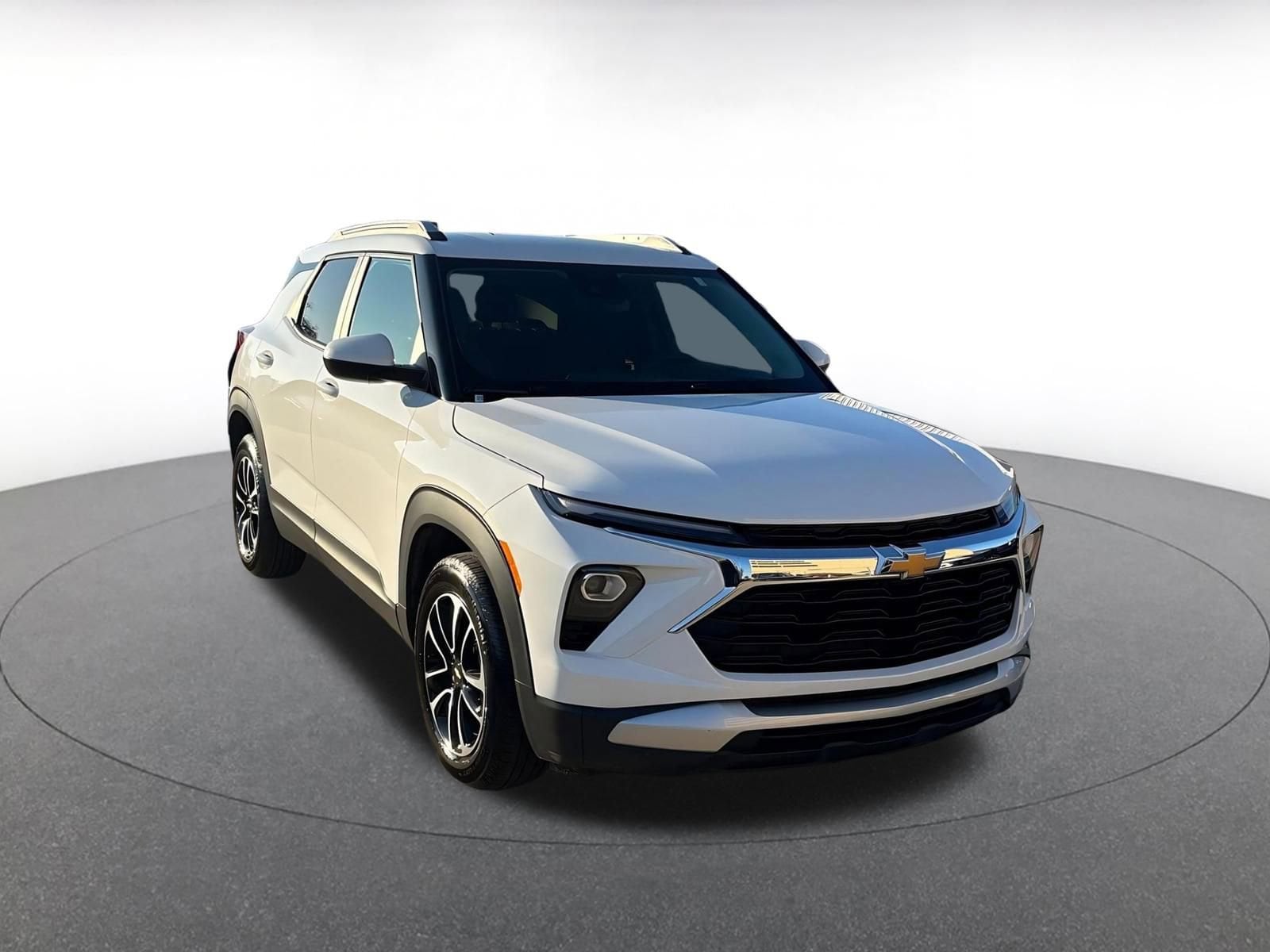 Thumbnail: 2025 Chevrolet TrailBlazer - 1