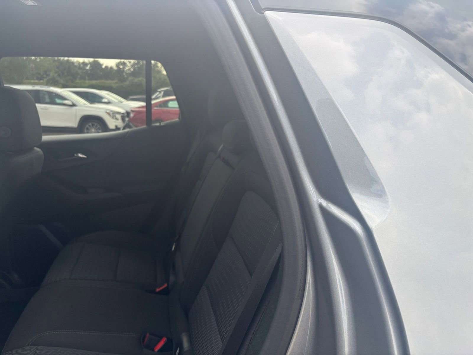 Thumbnail: 2025 Chevrolet Equinox - 23