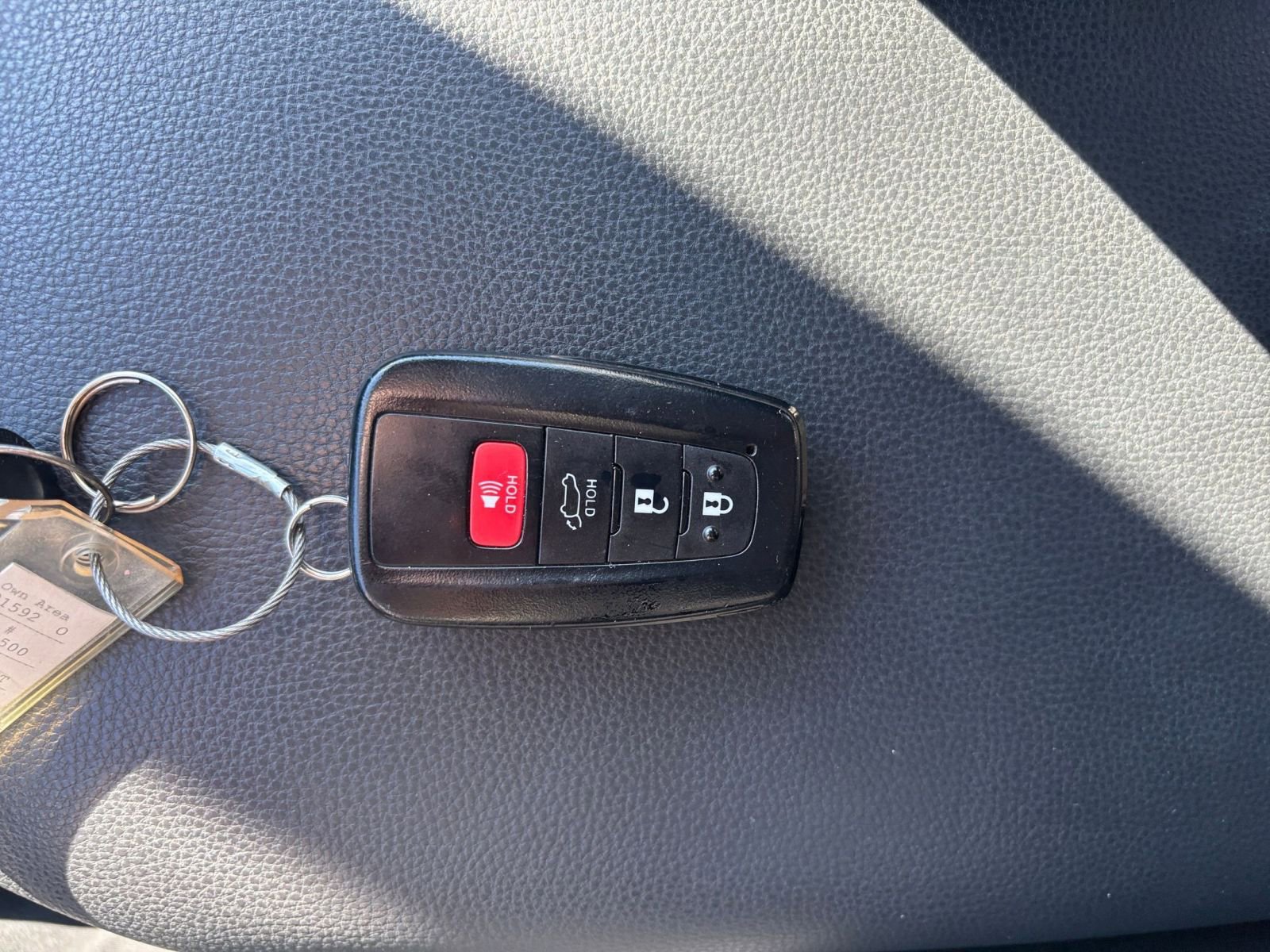 Thumbnail: 2025 Toyota RAV4 - 22