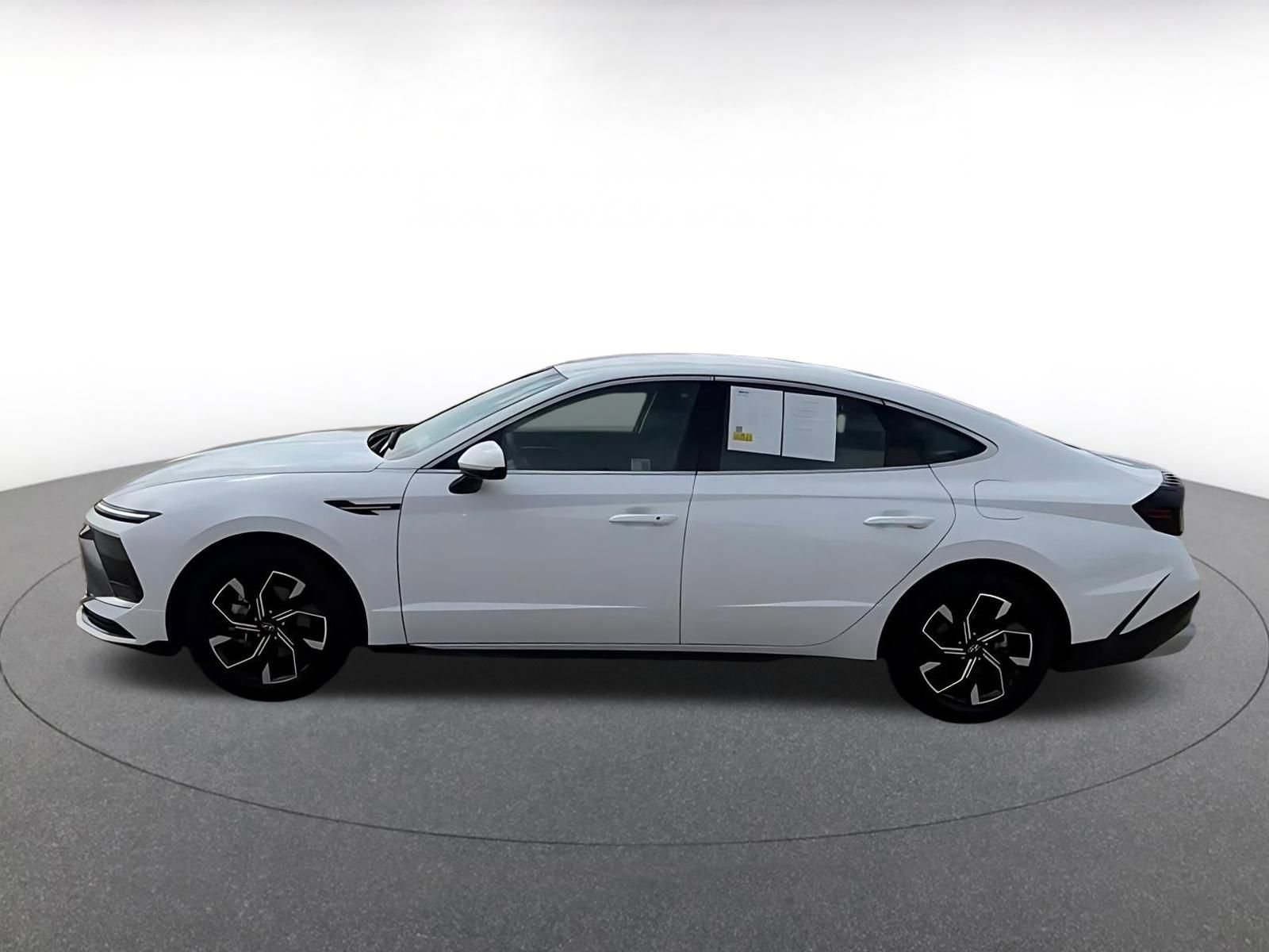 Thumbnail: 2025 Hyundai Sonata - 11