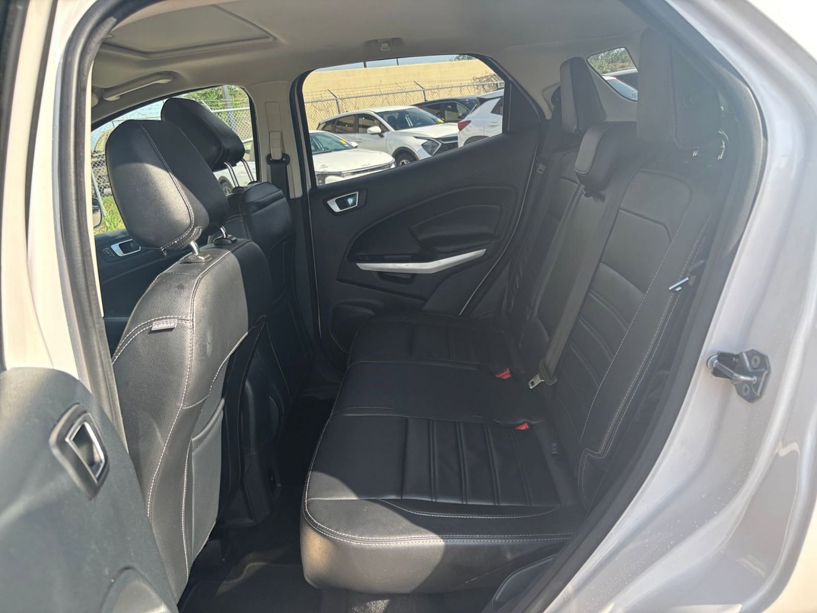 Thumbnail: 2018 Ford EcoSport - 23