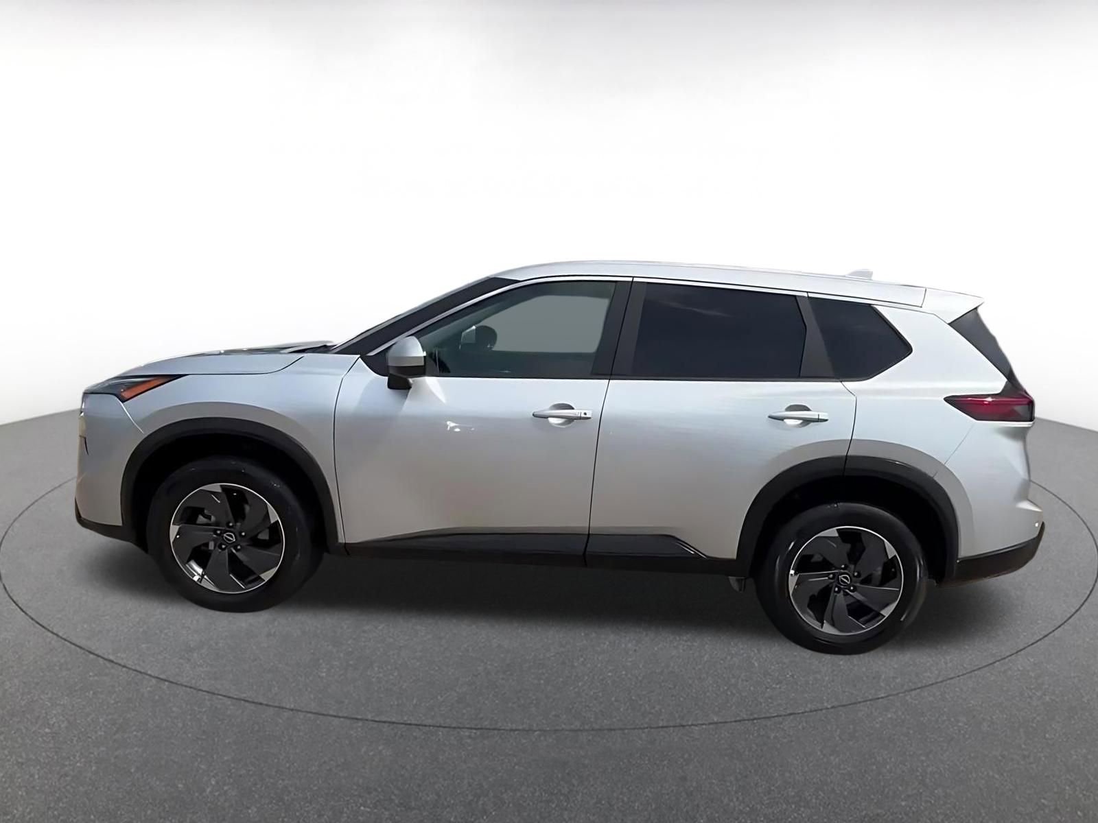 Thumbnail: 2025 Nissan Rogue - 10