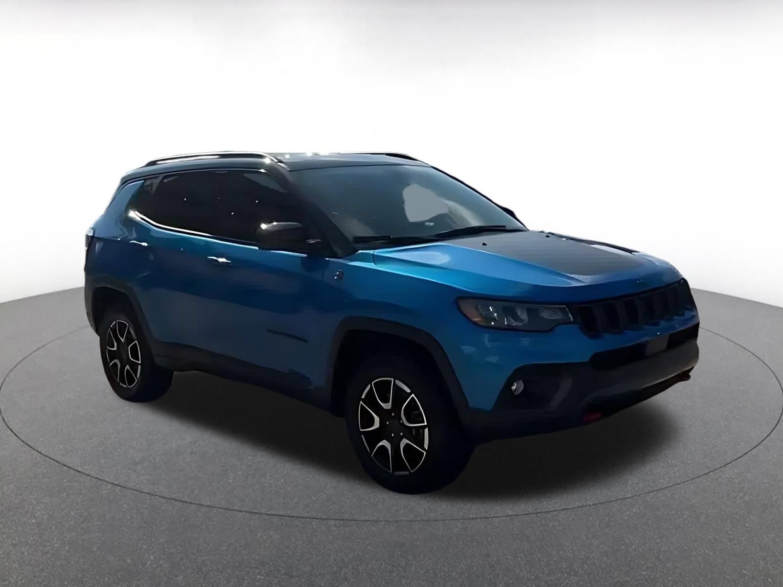Thumbnail: 2025 Jeep Compass - 3
