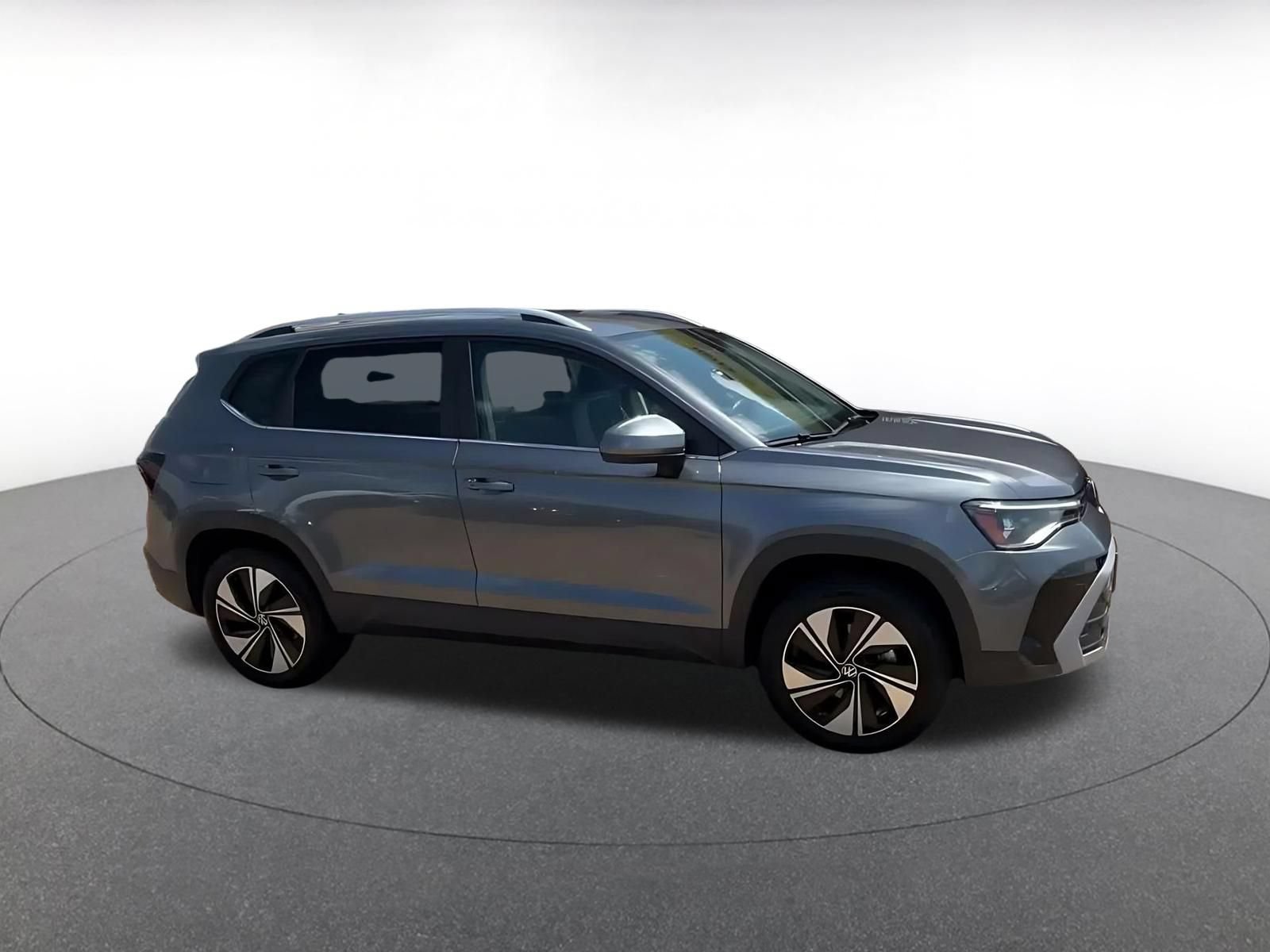Thumbnail: 2026 Volkswagen Taos - 2