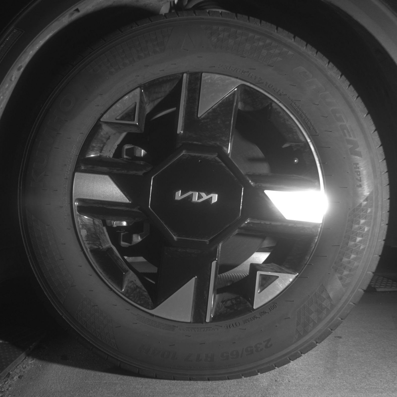 Thumbnail: 2026 Kia Sportage - 12