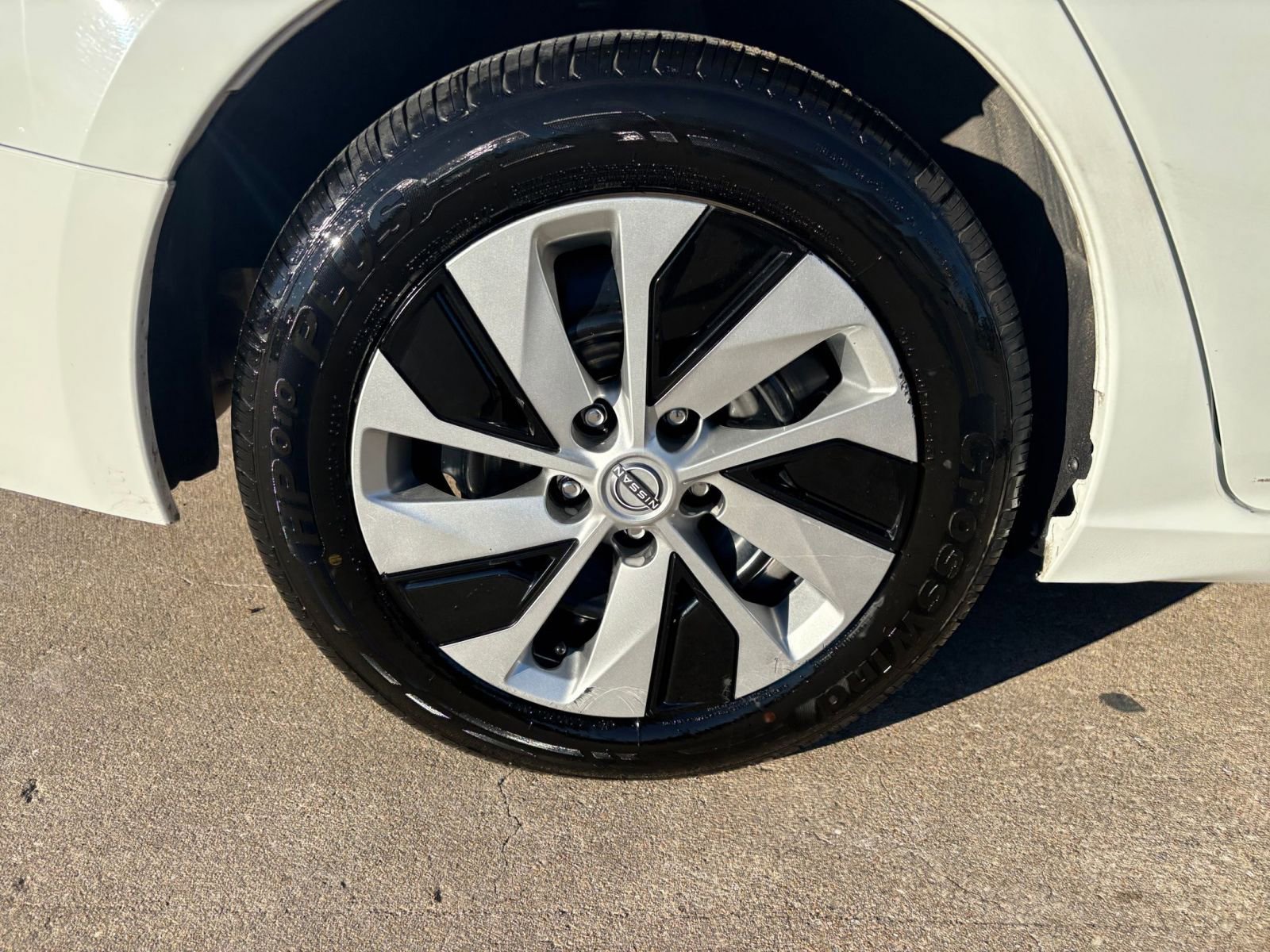 Thumbnail: 2023 Nissan Altima - 28