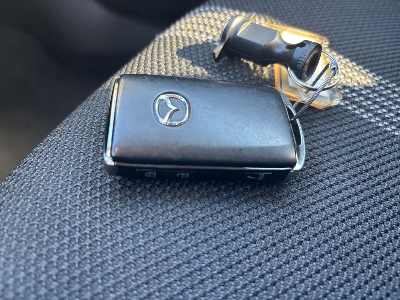 Thumbnail: 2025 Mazda CX-50 - 22