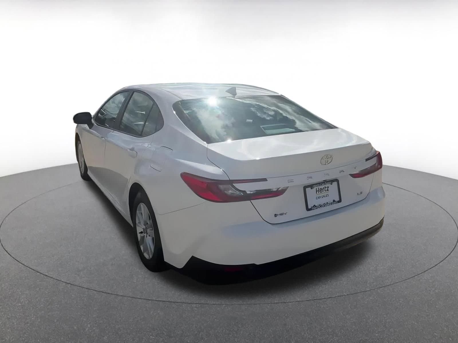 Thumbnail: 2025 Toyota Camry - 11