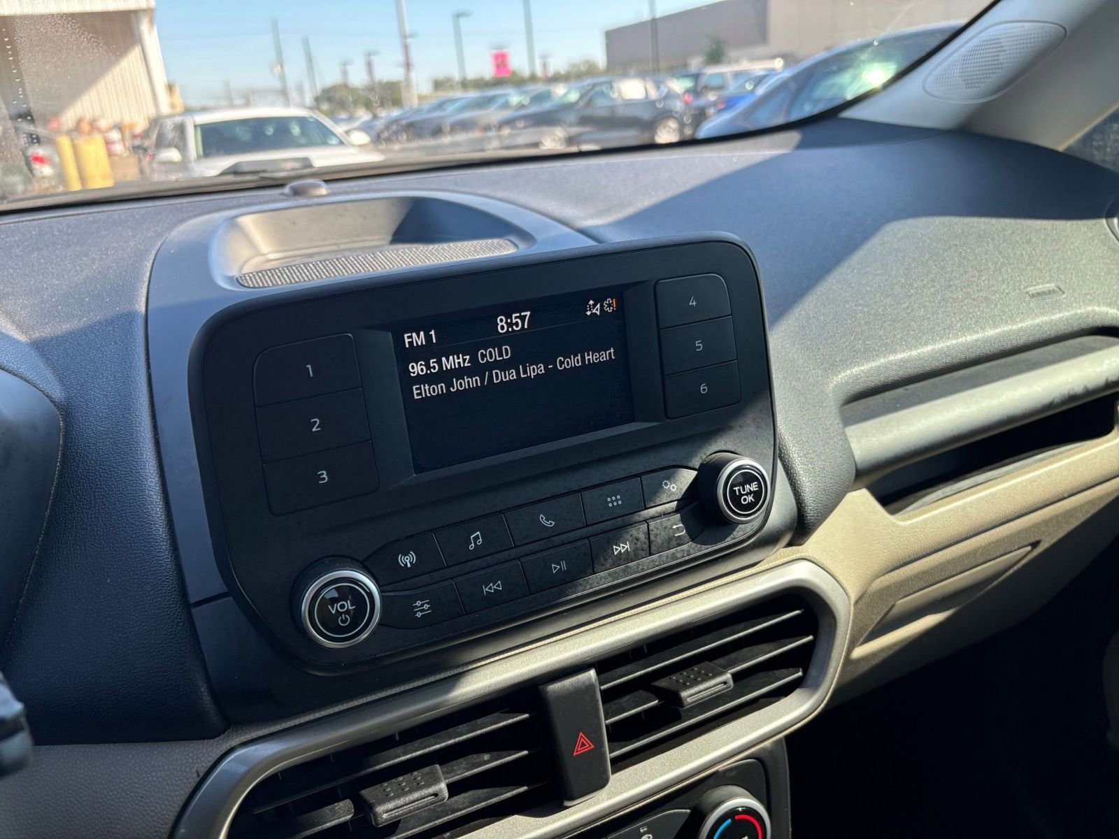 Thumbnail: 2020 Ford EcoSport - 21