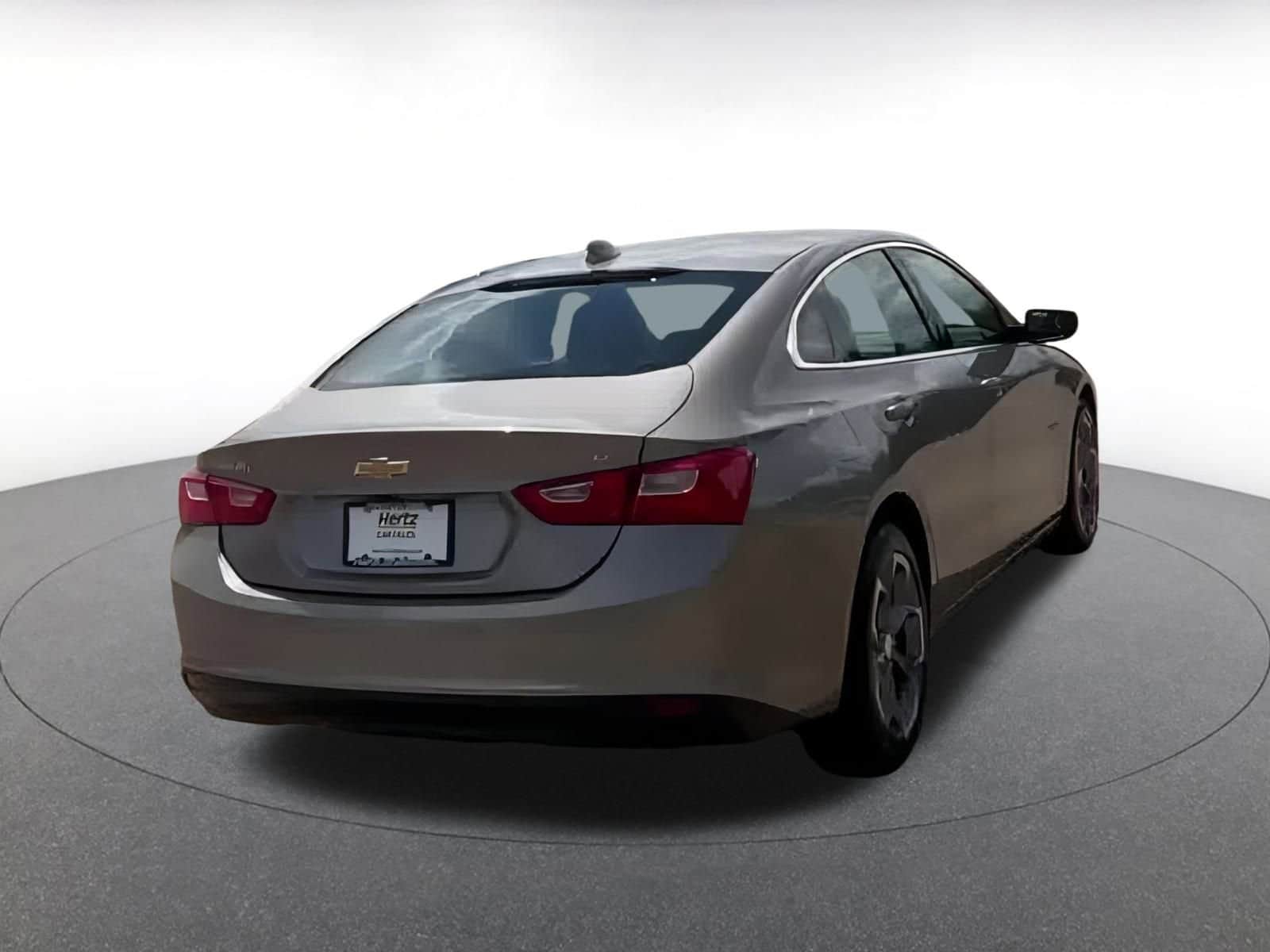 Thumbnail: 2024 Chevrolet Malibu - 10